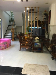 Bán Nhà 2 Trung Tâm Thành Phố 2 Mặt Kiệt Sau Lưng Mặt Tiền Yên Khê tại Quảng Nam