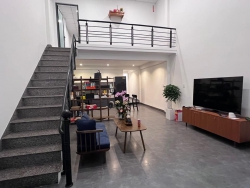 Bán nhà mê lửng đúc mặt tiền đường 5m5 Phong Bắc Tân Đông Hòa Thọ Đông Quận Cẩm Lệ tại Quảng Nam