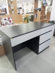 Cần thanh lý mẫu bàn làm việc, bàn học, bàn trang điểm tại Quảng Nam