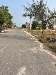 Đất 7x25 đường rộng ô tô thông gần chợ gần cầu Cửa Đại tại Quảng Nam