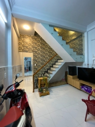 Bán nhà 2 tầng mặt tiền đường Trương Hán Siêu tại Quảng Nam