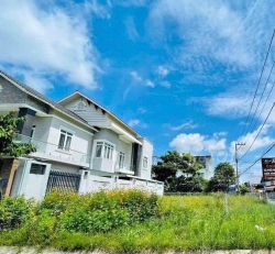 Bán gấp 245m2 đường 7m ngay khu phố chợ giá 550 triệu tại Quảng Nam