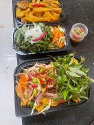 Sỉ Lẻ Gà Ủ Muối tại Quảng Nam