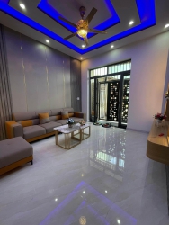Chính chủ bán căn nhà 3 tầng hiện đại tại Quảng Nam