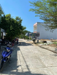 Chủ định cư nước ngoài cần bán gấp lô đất khu Hải Quan đường 5m5 giá chỉ 1 tỷ 1xx tại Quảng Nam