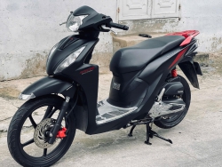 Đ/ưa trước / 12 tỷ có xe chạy Vission thể thao 2022 bản mâm lớn đen đỏ! 9000km! Biển 92 chính chủ tại Quảng Nam