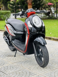 Scoopy 2022 - 9c biển phố Xe lướt đẹp keng Vỏ zin 1 cặp kính 1 cặp Ngoại hình zin hết đẹp keng Máy tại Quảng Nam