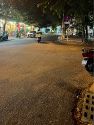 Chính chủ cần bán gấp nhà tâm huyết tại Phan Châu Trinh giá siêu hời, chỉ 2 tỷ (thương lượng) tại Quảng Nam