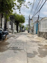 Nhà lô góc kiệt ô tô quay đầu Trần Quang Khải tại Quảng Nam