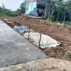 Về lô phong lục đông nam, điện thắng nam, bê tông 5,5m thông thoáng, dân cư đông đúc tại Quảng Nam