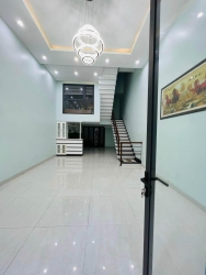 Bán nhà 3 tầng mặt tiền Hà Huy Giáp - Sát Phan Đăng Lưu - Giá 5,X tỷ Thương lượng tại Quảng Nam