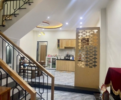 Bán nhà mới xây năm 2023 đường Trần Lựu Hòa Xuân Cẩm Lệ Đà Nẵng sập sàn tại Quảng Nam