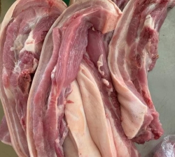 Còn 3 hủ thịt heo 3 chỉ muối ship đang trên đường ship tại Quảng Nam