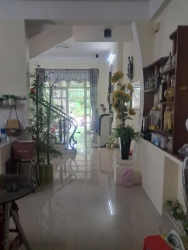 Nhà 2 tầng mặt phố - view biển, view núi mát như Đà Lạt tại Quảng Nam