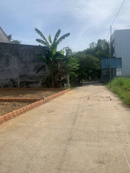 Cần bán gấp 2 lô liền kề đất đô thị diện tích 210m2 ngang 12m tại Quảng Nam