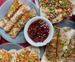 Bán Trà Sữa và Bánh Kẹp Phục Vụ Chiều tại Quảng Nam