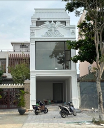 Cho thuê nhà 3 tầng view biển giá 14 triệu tại Quảng Nam
