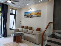 Nhà 3 tầng bán trước Hoa Phú tại Quảng Nam