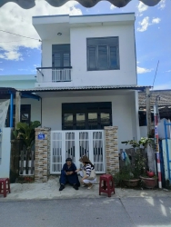 Sụp mạnh Nhà hội an 5 x 15 đường phù đổng Thiên Vương Mặt tiền đường nhựa 5 m Sung quanh khu du tại Quảng Nam