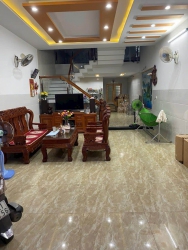 Nhà 3 tầng mặt tiền tôn đản đoạn 500 tại Quảng Nam