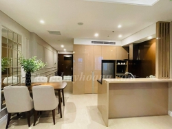 Bán căn 2 phòng ngủ Alphanam Luxury tầng 25 view biển, full nội thất vào ở ngay tại Quảng Nam