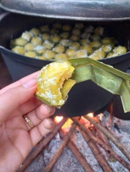 Xe mùng 5 giờ mới vô trễ, em sale nhanh 300 bánh xu xuê vợt dùm e khách hỡiii.. tại Quảng Nam