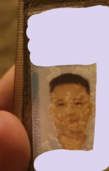 Chị Dần nhặt được chiếc ví màu nâu tại Quảng Nam