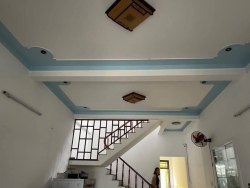 Cần bán nhà 2 tầng Thanh Hà, kiệt Hùng Vương đường rộng 5m, diện tích 123m2 + 3 phòng ngủ tại Quảng Nam