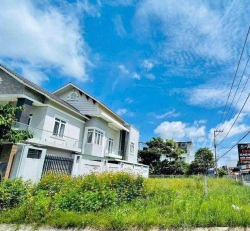 Bán 245m2 đất đường 7m khu phố chợ tại Quảng Nam