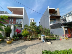 Bán Cặp Đất Đường Lê Quang Hòa - Đối Diện Công Viên Cây Xanh, Dãy Biệt Thự Triệu Đô tại Quảng Nam
