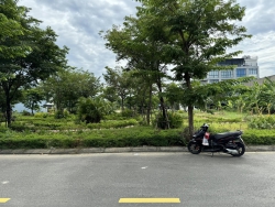 Bán đất view công viên đường Bùi Công Trứ - Hướng Đông Bắc gần Cầu NTP tại Quảng Nam