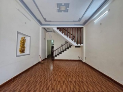 ch đường chính 1 nhà mặt tiền tại Quảng Nam