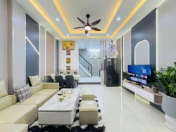 Chào bán nhà 2 tầng full nội thất kiệt trần cao vân tại Quảng Nam