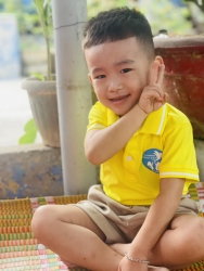 Bắt đầu năm học mới, mong con trai học giỏi và hành động tốt tại Quảng Nam
