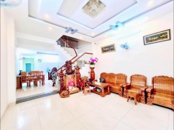 n nhà 3 tầng mặt tiền đường 7m5 Nguyễn Xí, Hòa Minh, Liên Chiểu tại Quảng Nam