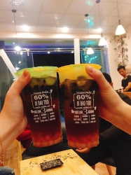 Tưng bừng khai trương tiệm trà bí đao hạt chia tại Quảng Nam