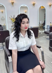 Mẫu tóc uốn hiện đại Giúp bạn cá tính hơn, mái tóc thì bồng bềnh hơn tại Quảng Nam