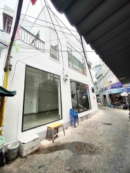 n nhà 2 tầng 2 mê lô góc 2 mặt tiền trung tâm quận Hải Châu tại Quảng Nam