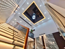 NHÀ ĐẸP lững đúc, full nội thất, kiệt 2m5 K149 Lê Đình Lý, Hải Châu, trung tâm Đà Nẵng tại Quảng Nam