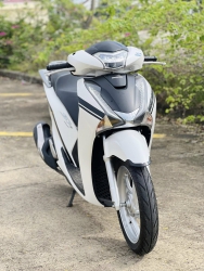 n bảy màu, phụ kiện theo xe đầy đủ tại Quảng Nam