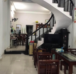 Bán nhà 2 tầng cách 20m, ra Nguyễn Phước Nguyên tại Quảng Nam