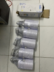 Thanh lý 5 đèn rọi ray 30w vàng như hình (hỏng hộp) và 1 thùng âm trần sm 6w mới 100% tại Quảng Nam