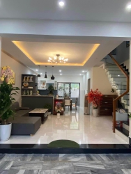 SỤP HẦM CHỦ NGỘP BANK, CÓ NGAY NHÀ Ở NGAY TRUNG TÂM CẨM LỆ GẦN NGHÃ BA HUẾ , GẦN BẾN XE ,ĐÀ NẴNG SẦM UẤT BUÔN BÁN KINH DOANH SIÊU ĐỈNH tại Quảng Nam