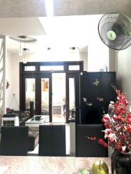 Bán nhà 4 tầng 2 mặt kiệt (4-5m và 3m) Ông Ích Khiêm cách đường chỉ 120m tại Quảng Nam