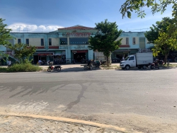 Sụp hầm 1 lô chợ điện Nam Trung tại Quảng Nam