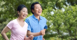 Xét nghiệm sức khỏe tuổi trung niên tại Quảng Nam