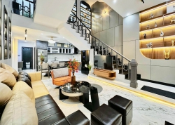 Chào bán căn nhà cách biển Đà Nẵng 300m tại Quảng Nam