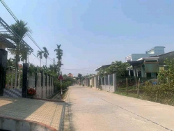 Bán đất giáp ranh chợ lớn Lệ Trạch Đà Nẵng giá chỉ 6xx tại Quảng Nam