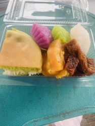 Tôi còn 1 hộp thạch bò, 1 hỗn hợp lớn (cây tre - thạch bò), 3 hỗn hợp nhỏ giống như trong hình và tất vớt nước dừa tại Quảng Nam