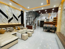 Nhà đẹp 3 mê 3 tầng full nội thất tại Quảng Nam